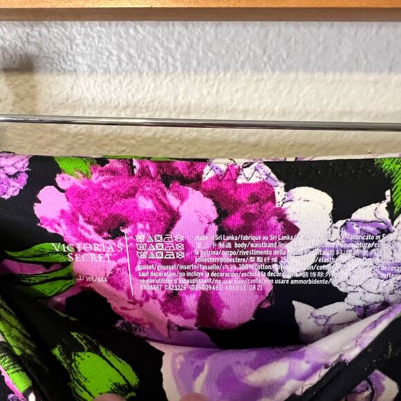 Victoria's Secret Sport Purple Floral Full Length Leggings Size S - Picture 3 of 4